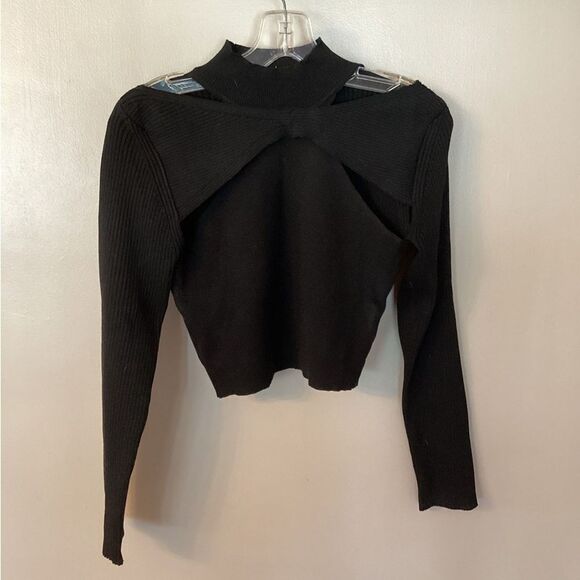 VERY J SIZE LARGE BLACK RIBBED MOCK NECK CRIOPPED COLLARBONE CUTOUT SWEATER - Picture 2 of 6
